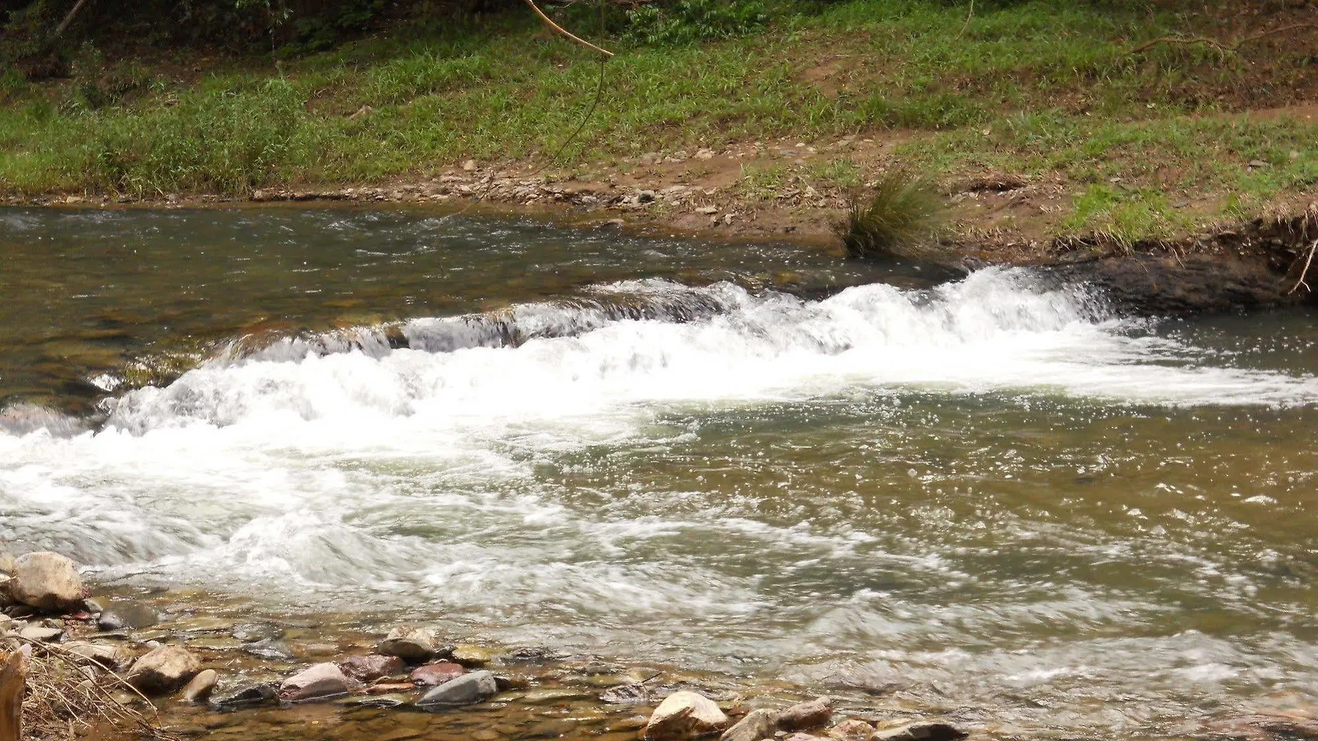 Yabbaloumba Retreat Hotel Booloumba